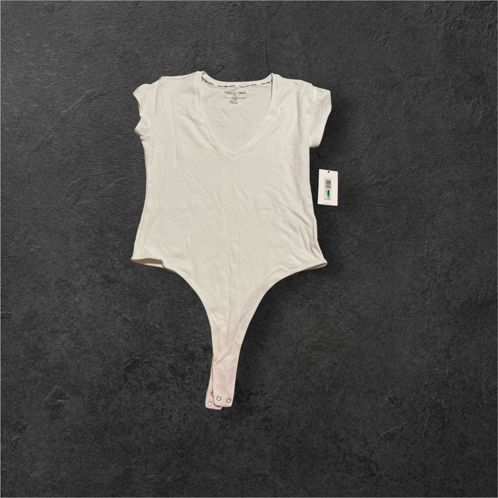 Calvin Klein Jeans White V-Neck Top